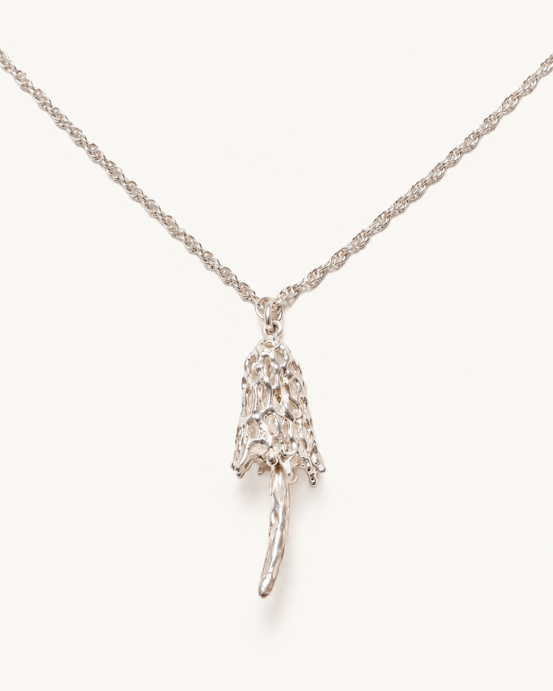 PlantsSorcery Phallu Indusiatu Necklace - front pendant view